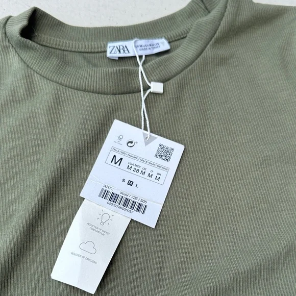 Zara kids Short Sleeve Top with Ruched Sides - Picture 2 of 3